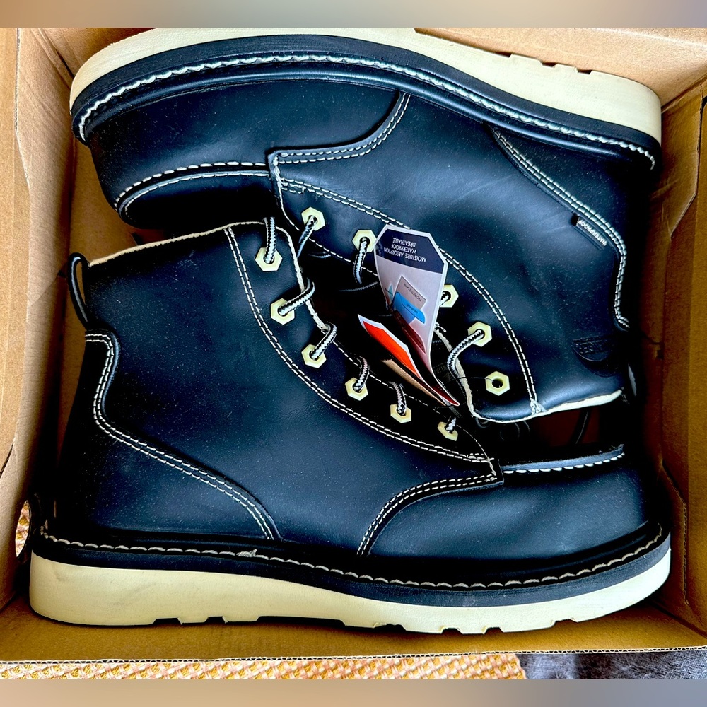 NEW 9.5  Avenger Women's Work Boots mens Above Ankle Construction Boot, Black